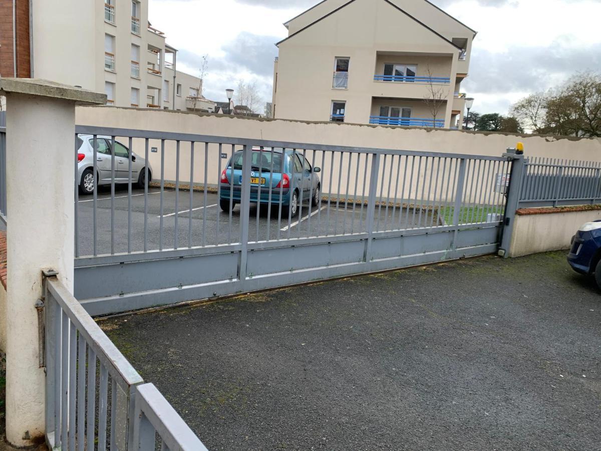 Le Micy - Joli T2 + Parking Apartment Orléans Exterior foto